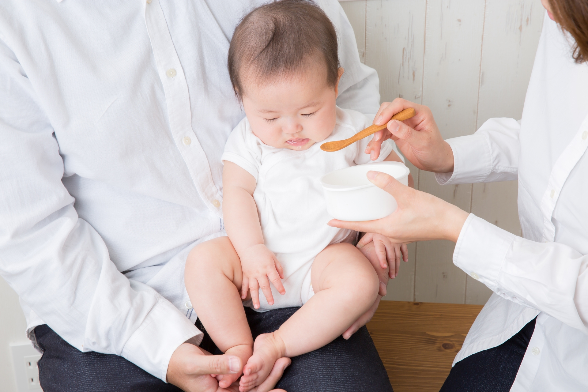 8ヶ月の赤ちゃん【モグモグ期】が離乳食食べない理由と対処法