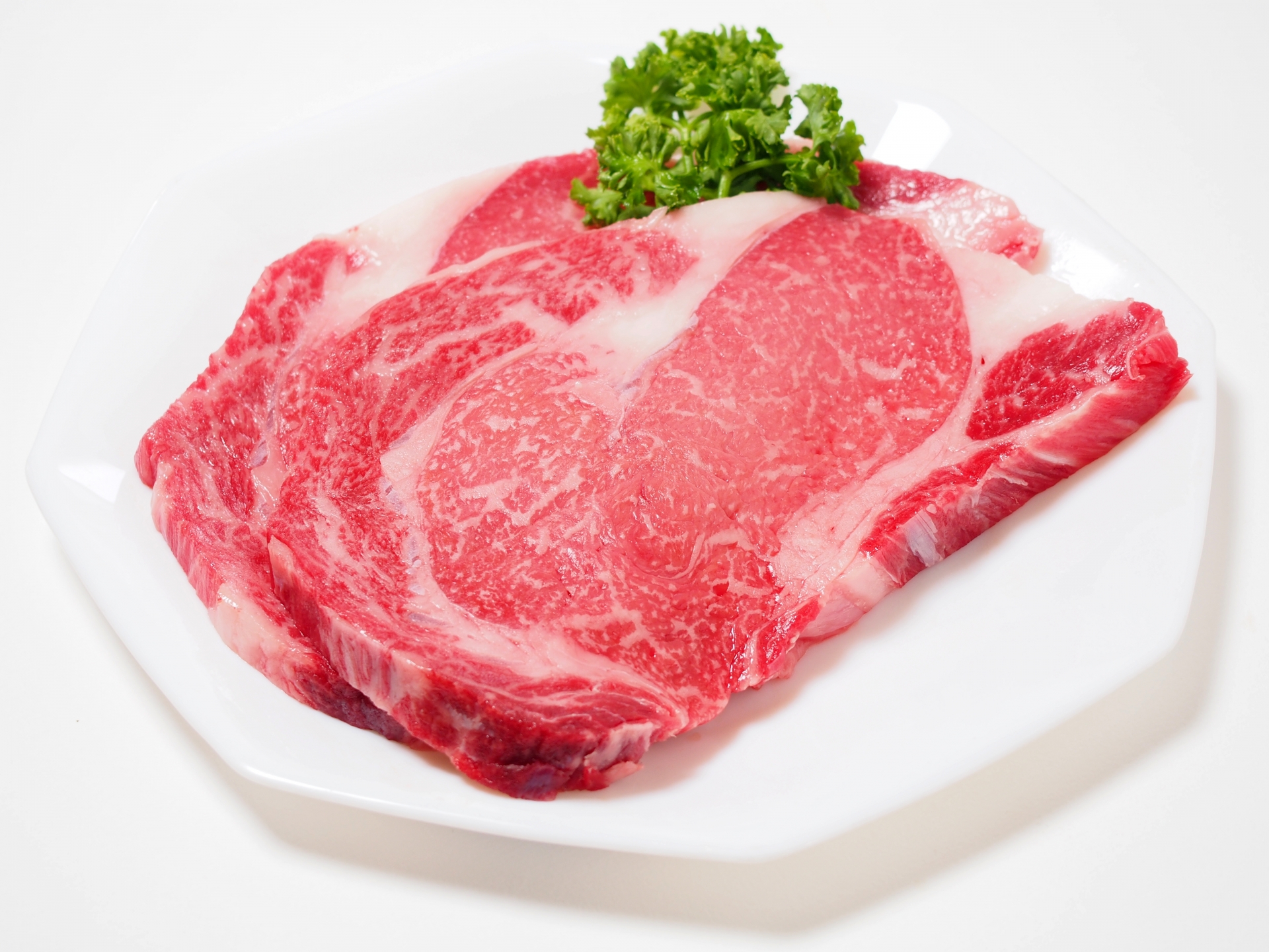 牛肉の臭いを消すにはどの方法がおすすめ？牛肉の下処理とは